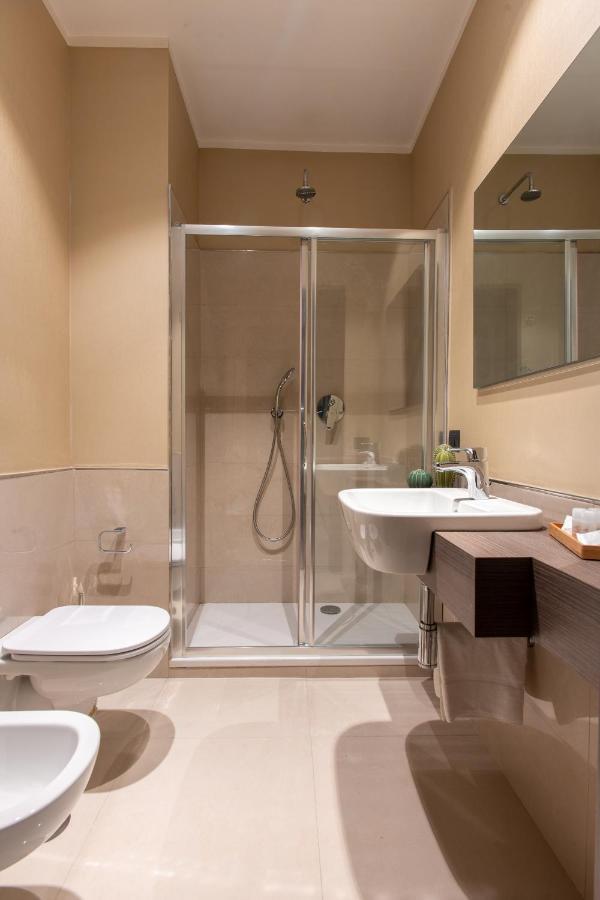 Palazzo Nana Suites & Apartments Napoli Bagian luar foto