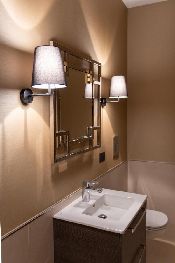 Palazzo Nana Suites & Apartments Napoli Bagian luar foto